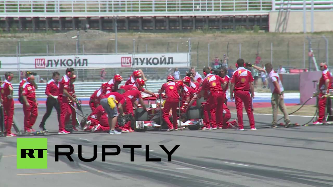В Сочи стартовало первое в РФ гоночное шоу Ferrari Racing Days
