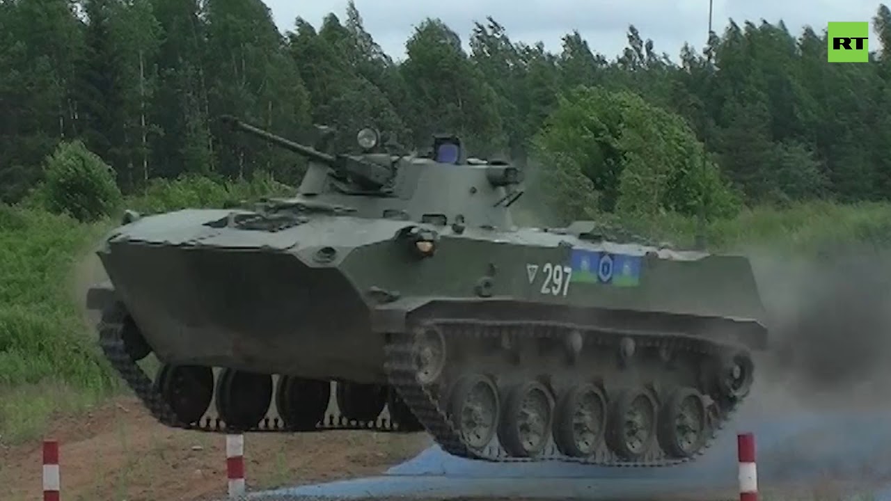 Экстрим на БМД: самые яркие моменты конкурса «Десантный взвод»